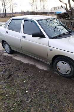 Седан ВАЗ / Lada 2110 2004 в Корюковке