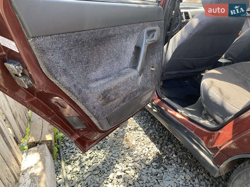 Седан ВАЗ / Lada 2110 1999 в Кривом Роге фото 9 Седан ВАЗ / Lada 2110 1999 в Кривом Роге