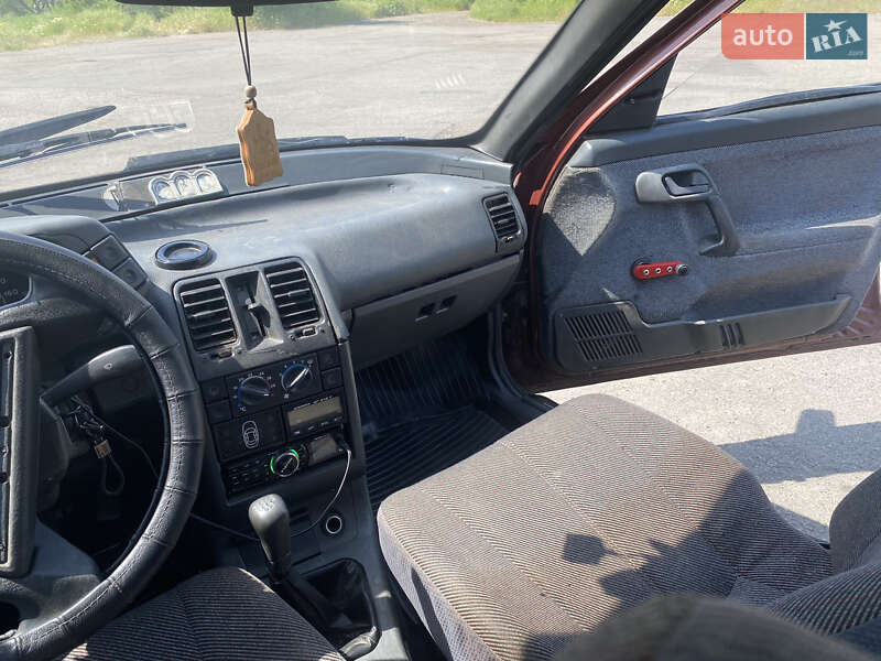 Седан ВАЗ / Lada 2110 1999 в Кривом Роге фото 21 Седан ВАЗ / Lada 2110 1999 в Кривом Роге