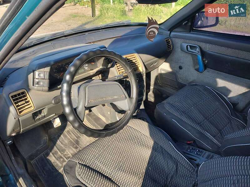 Седан ВАЗ / Lada 2110 2002 в Краматорске