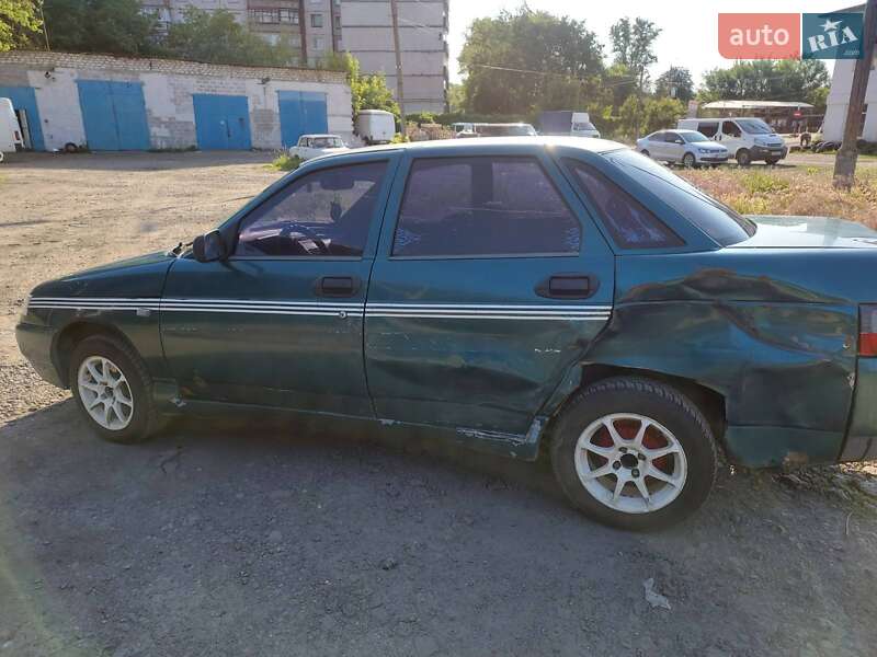 Седан ВАЗ / Lada 2110 2002 в Краматорске