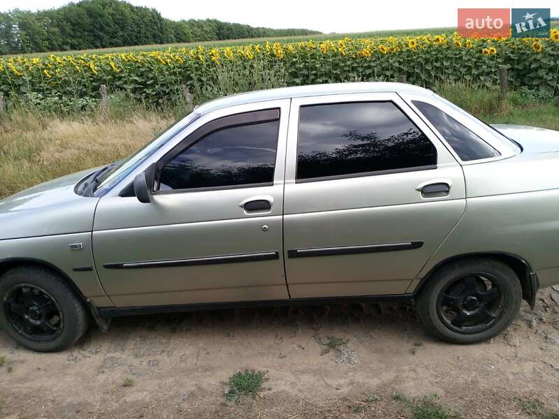 Седан ВАЗ / Lada 2110 2005 в Тростянці