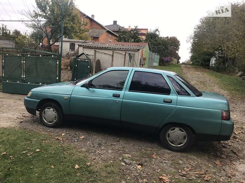 Седан ВАЗ / Lada 2110 2000 в Львові