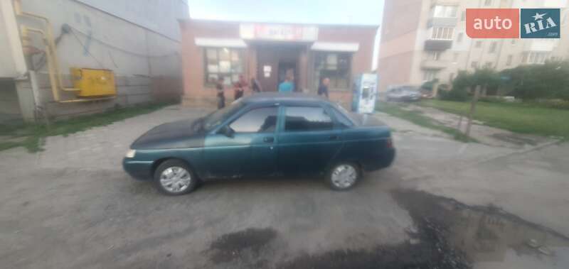 Седан ВАЗ / Lada 2110 2001 в Первомайске