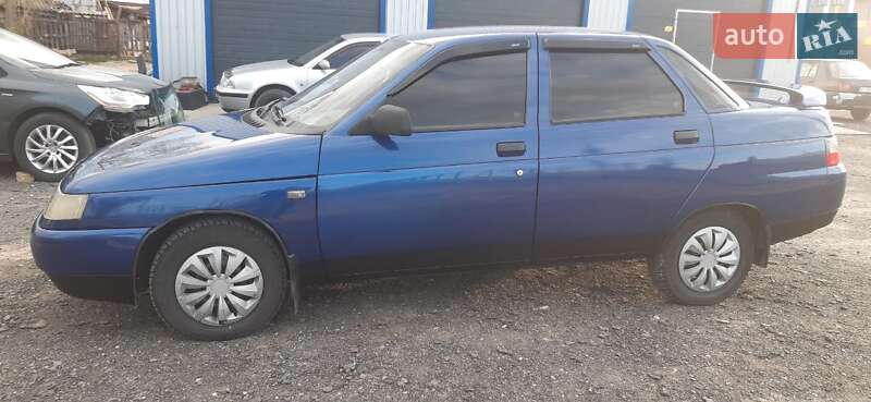 Седан ВАЗ / Lada 2110 2002 в Ирпене