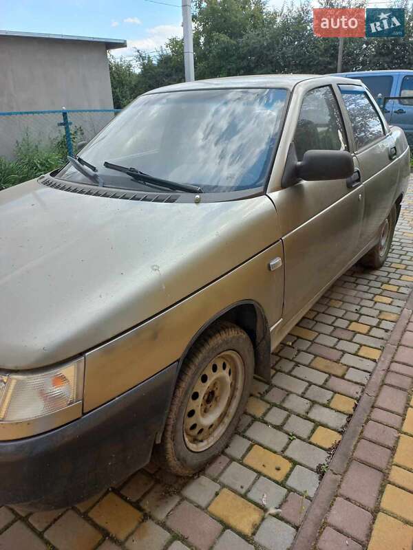 Седан ВАЗ / Lada 2110 2000 в Хмельницком