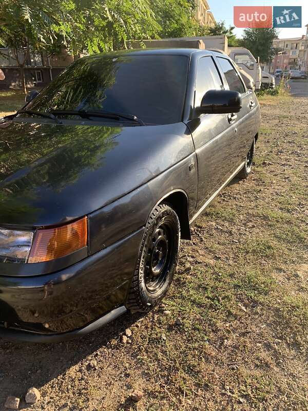 Седан ВАЗ / Lada 2110 2010 в Одессе