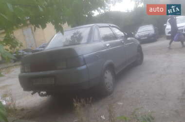 Седан ВАЗ 2110 2000 в 