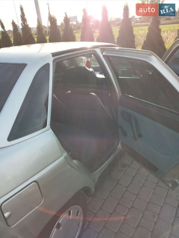 Седан ВАЗ / Lada 2110 2006 в Львові