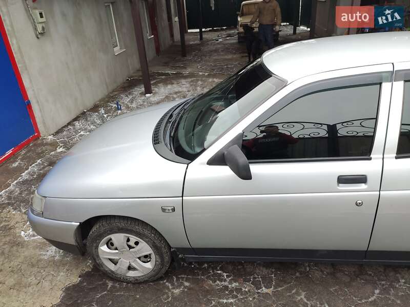 Седан ВАЗ / Lada 2110 2003 в Каменском фото 3 Седан ВАЗ / Lada 2110 2003 в Каменском