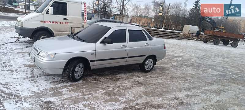 Седан ВАЗ / Lada 2110 2005 в Первомайске