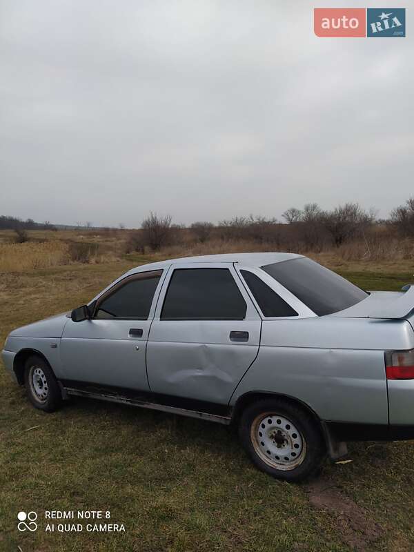 Седан ВАЗ / Lada 2110 2003 в Николаеве