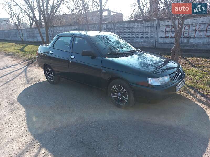 Седан ВАЗ / Lada 2110 2005 в Первомайске