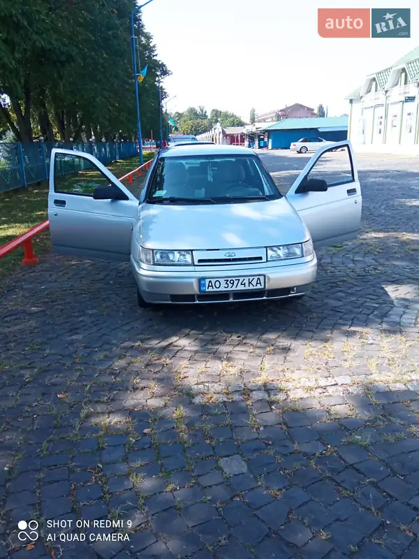 ВАЗ / Lada 2110
