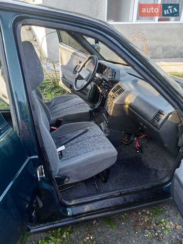 Седан ВАЗ / Lada 2110 2003 в Городке