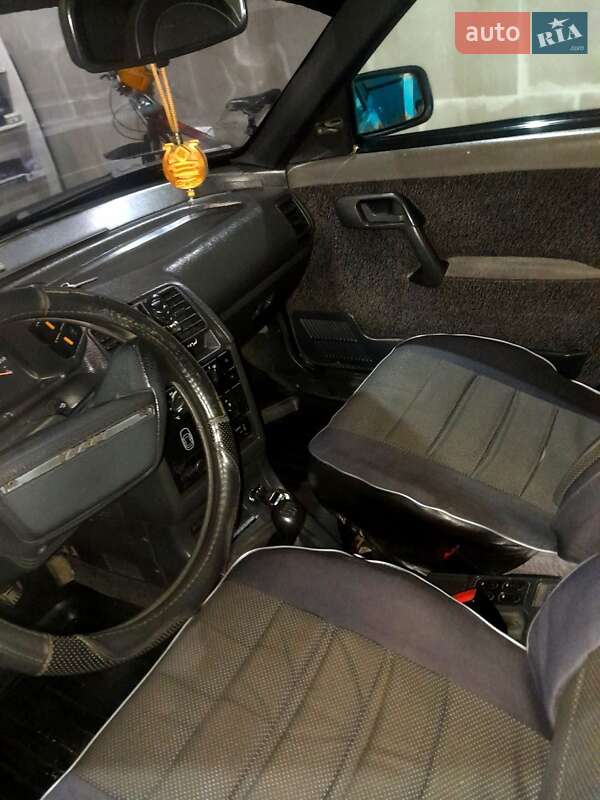 Седан ВАЗ / Lada 2110 2003 в Раздельной фото 4 Седан ВАЗ / Lada 2110 2003 в Раздельной