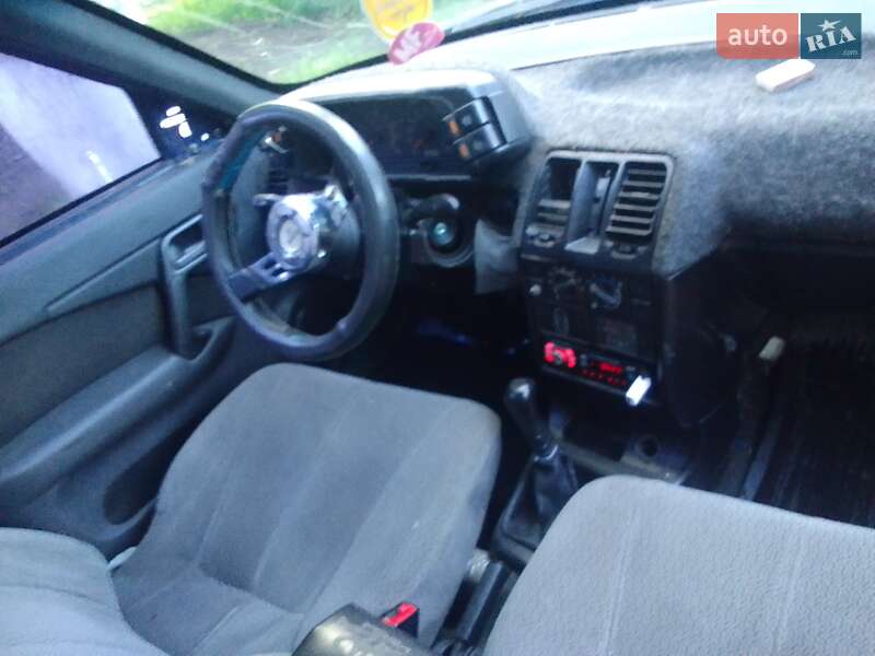 Седан ВАЗ / Lada 2110 2001 в Дніпрі