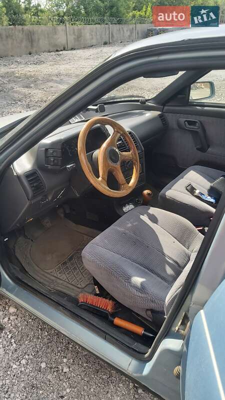 Седан ВАЗ / Lada 2110 2002 в Днепре