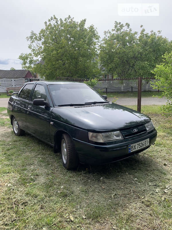 Седан ВАЗ / Lada 2110 2001 в Белогорье