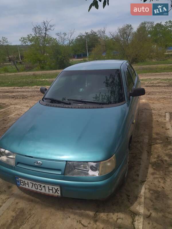 ВАЗ / Lada 2110 2001