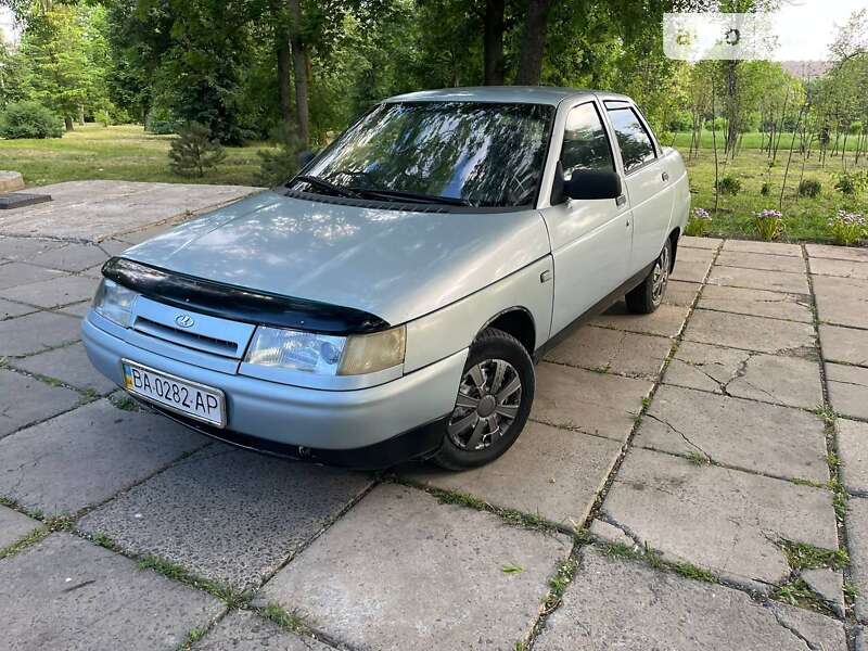 Седан ВАЗ / Lada 2110 2001 в Кропивницком