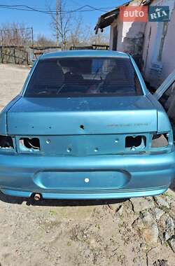 Седан ВАЗ / Lada 2110 2001 в 