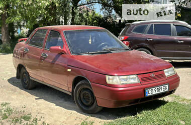 Седан ВАЗ / Lada 2110 2001 в Чернігові