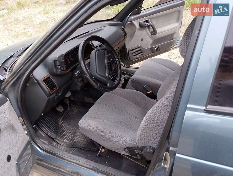 Седан ВАЗ / Lada 2110 2000 в Кременчуге
