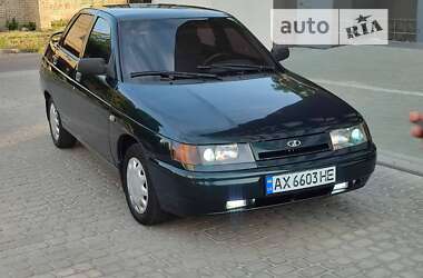 Седан ВАЗ / Lada 2110 2001 в Харкові
