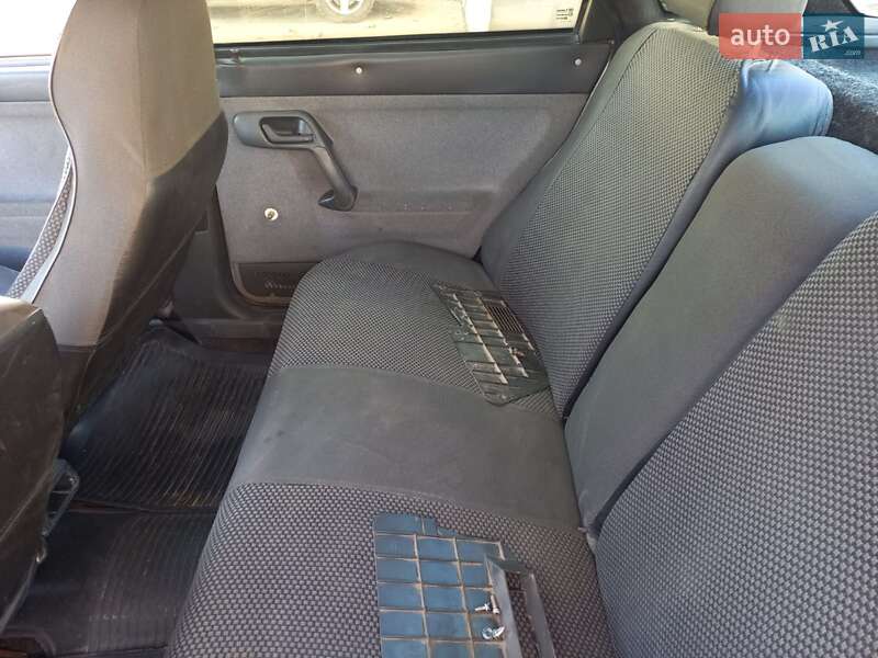 Седан ВАЗ / Lada 2110 2007 в Черновцах фото 9 Седан ВАЗ / Lada 2110 2007 в Черновцах