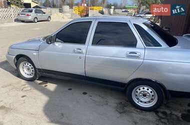 Седан ВАЗ 2110 2002 в 