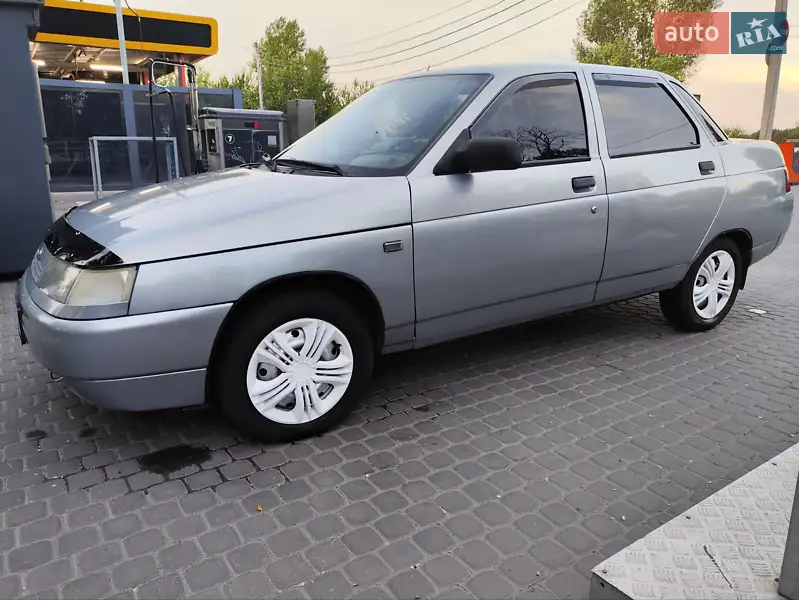ВАЗ / Lada 2110