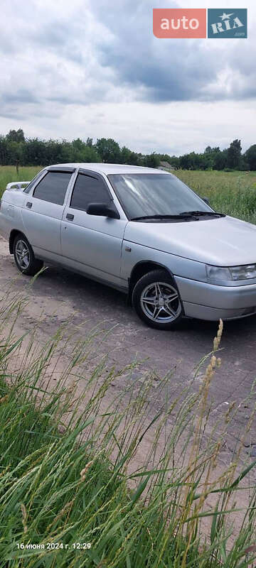 Седан ВАЗ / Lada 2110 2004 в Мене
