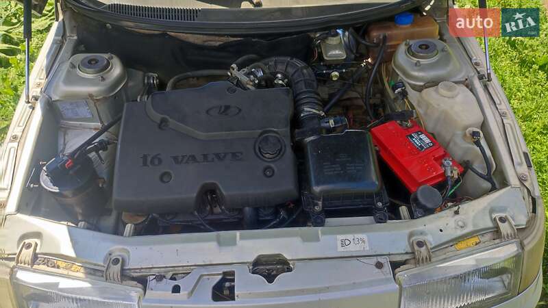 Седан ВАЗ / Lada 2110 2005 в Рахове