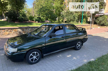 Седан ВАЗ / Lada 2110 2002 в Могилев-Подольске