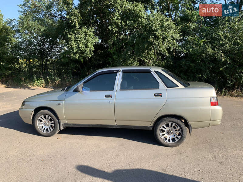 Седан ВАЗ / Lada 2110 2006 в Первомайську