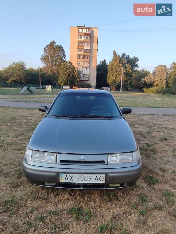 Седан ВАЗ / Lada 2110 2002 в Харькове