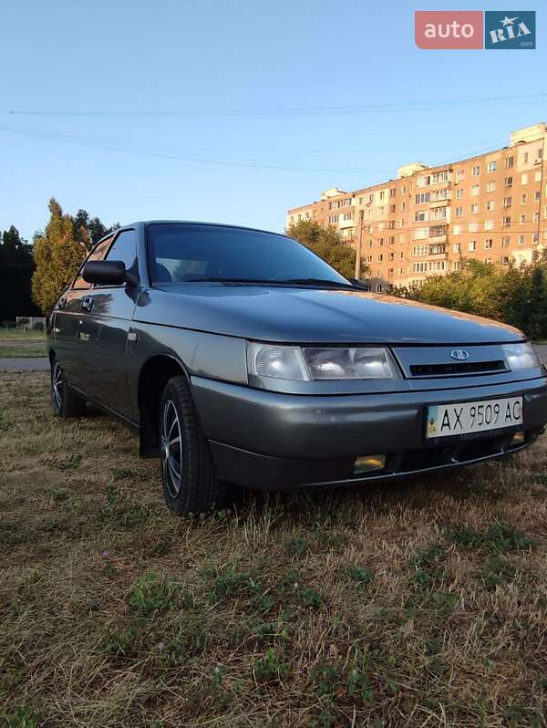 Седан ВАЗ / Lada 2110 2002 в Харькове