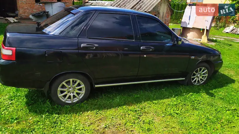 ВАЗ / Lada 2110