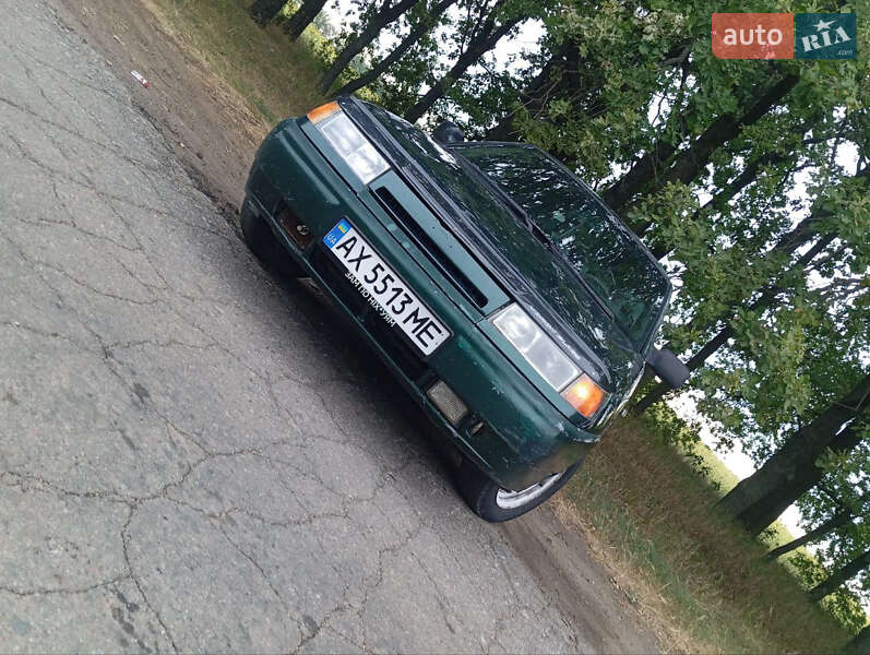 Седан ВАЗ 2110 2003 в 
