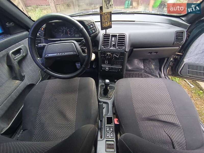 Седан ВАЗ / Lada 2110 2002 в Виноградові