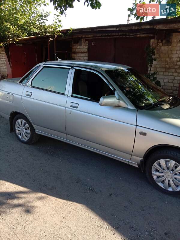 Седан ВАЗ / Lada 2110 2005 в Кривому Розі
