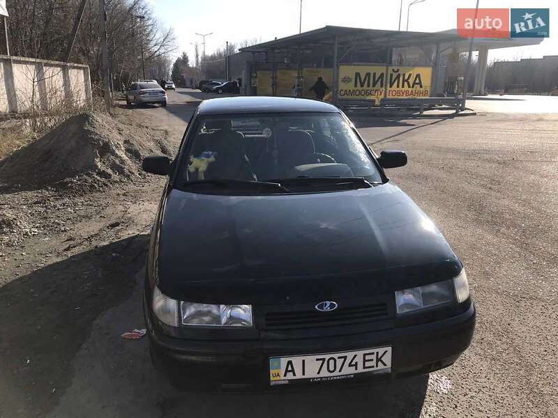 Седан ВАЗ / Lada 2110 2004 в Киеве