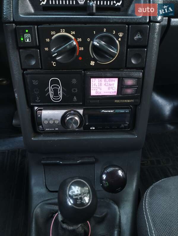 Седан ВАЗ / Lada 2110 2005 в Днепре