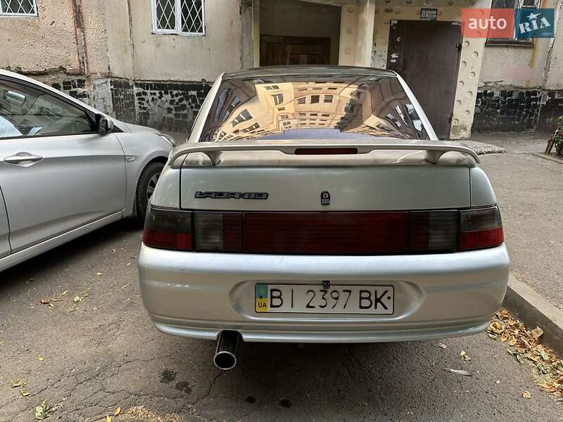 Седан ВАЗ / Lada 2110 2003 в Полтаве