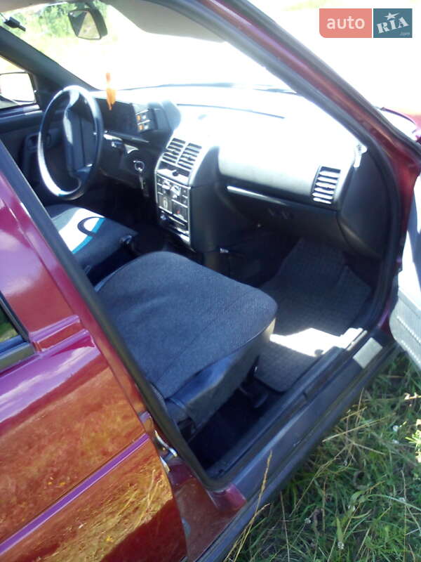 Седан ВАЗ / Lada 2110 2004 в Чернигове фото 6 Седан ВАЗ / Lada 2110 2004 в Чернигове