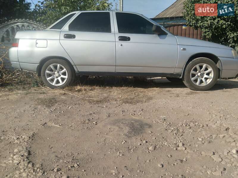 Седан ВАЗ / Lada 2110 2009 в Кривом Роге