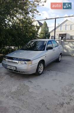 Седан ВАЗ / Lada 2110 2004 в 