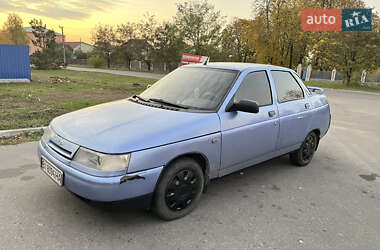Седан ВАЗ 2110 2001 в 