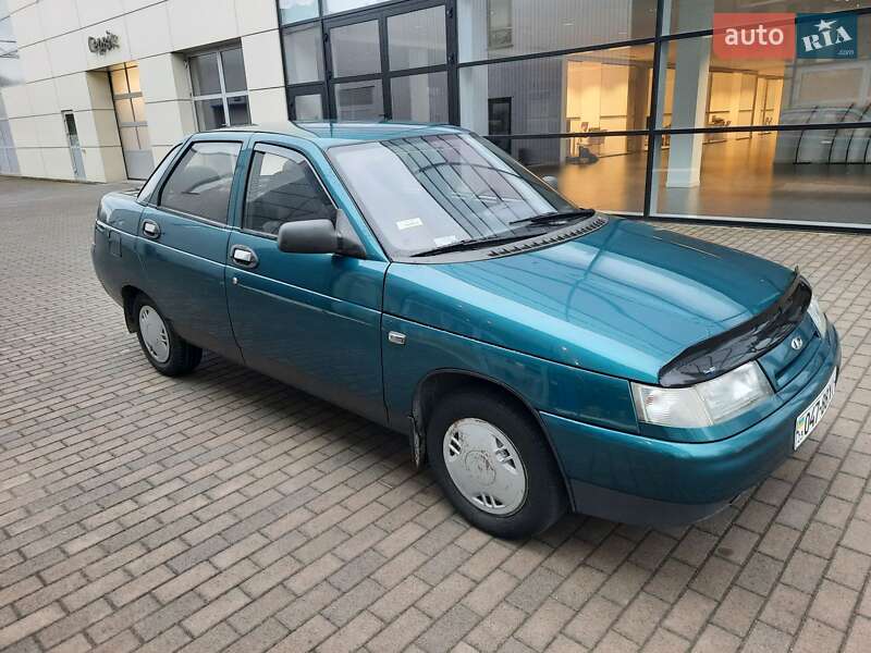 Седан ВАЗ / Lada 2110 2001 в Хмельницькому